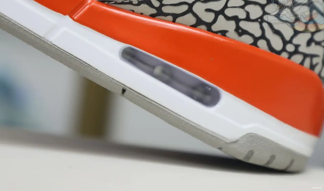 RETRO AIR JORDAN 3 'KNICKS' 0404